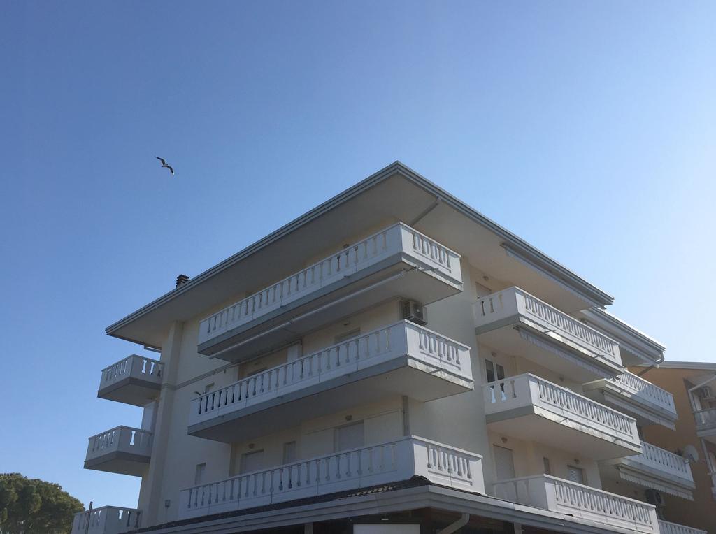 Appartamenti Al Cigno Lignano Sabbiadoro Eksteriør bilde